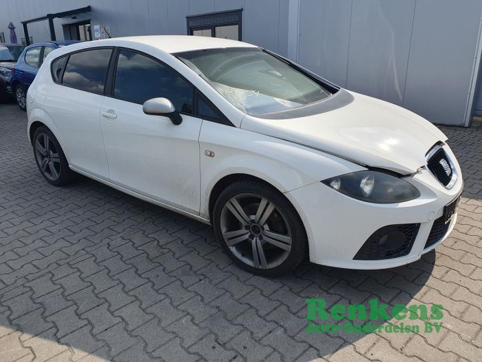 Seat Leon 2.0 TFSI FR 16V Sloopvoertuig (2007, Wit)