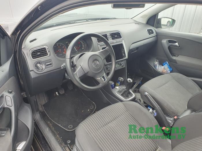 Volkswagen Polo V 1.4 16V Sloopvoertuig (2010, Zwart)