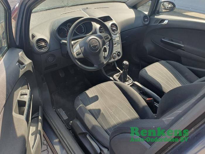 Opel Corsa D 1.2 16V Sloopvoertuig (2007, Grijs)