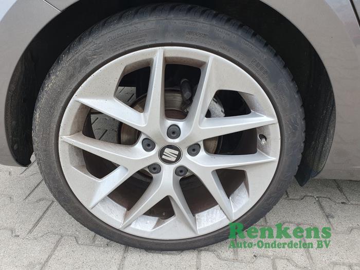 Seat Leon 1.4 TSI ACT 16V Sloopvoertuig (2015, Grijs)