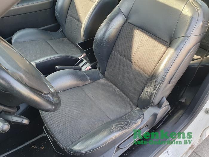 Peugeot 207/207+ 1.6 16V GT THP Sloopvoertuig (2006, Wit)