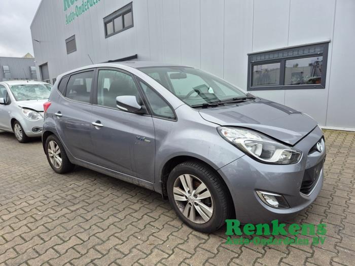 Hyundai iX20 1.6i 16V Sloopvoertuig (2011, Grijs)
