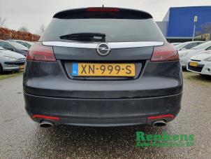 Opel Insignia Sports Tourer 2.0 Turbo 16V 4x4 Ecotec Sloopvoertuig (2010, Zwart)