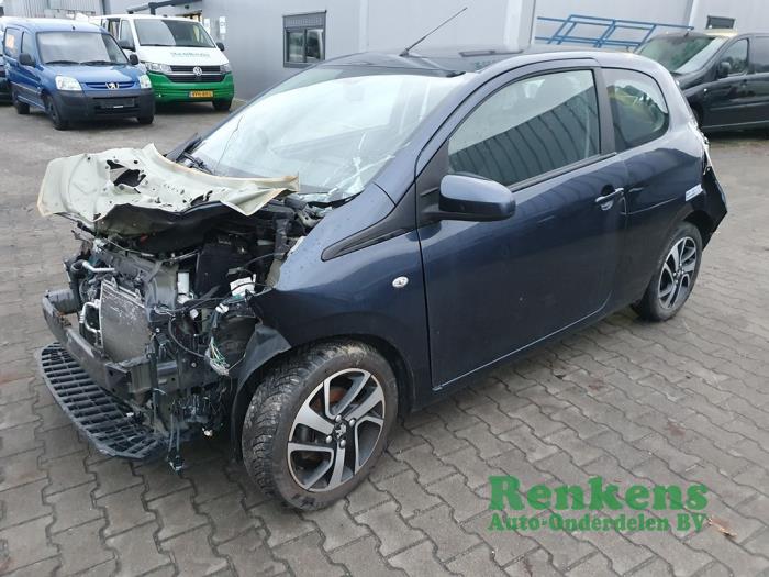 Peugeot 108 1.0 12V Sloopvoertuig (2016, Blauw)