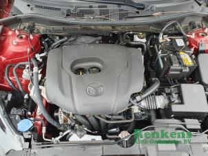 Mazda 2 1.5 SkyActiv-G 90 Sloopvoertuig (2023, Metallic, Rood)