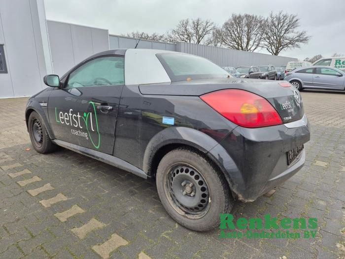 Opel Tigra Twin Top 1.4 16V Sloopvoertuig (2005, Zwart)