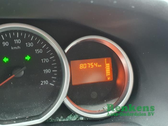 Dacia Sandero II 0.9 TCE 12V Sloopvoertuig (2017, Rood)