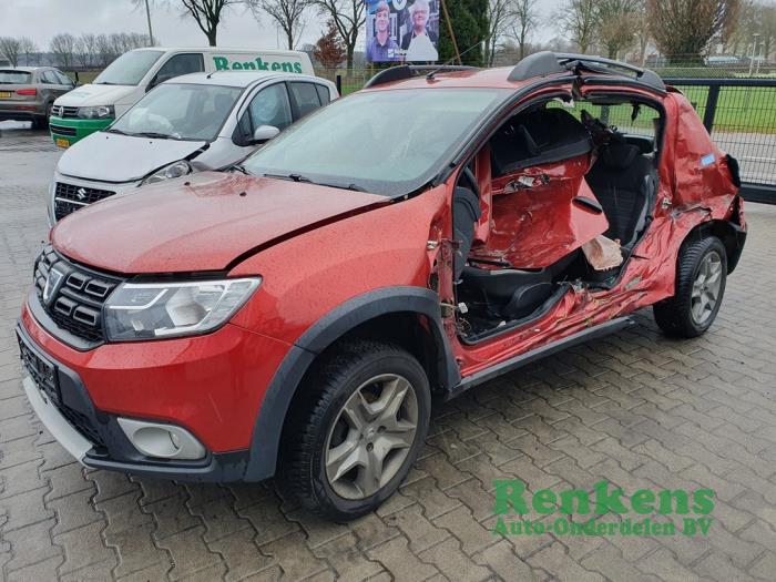 Dacia Sandero II 0.9 TCE 12V Sloopvoertuig (2017, Rood)