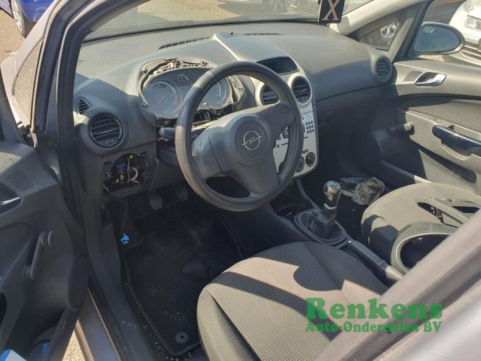 Opel Corsa D 1.3 CDTi 16V ecoFLEX Sloopvoertuig (2009, Grijs)