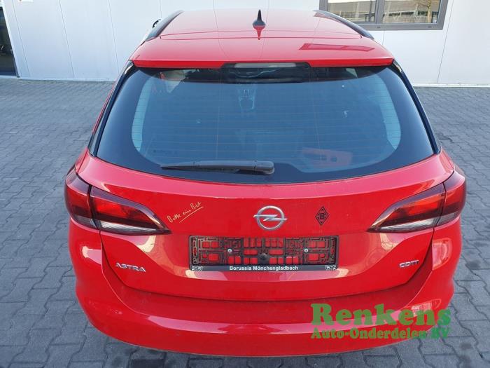 Opel Astra K Sports Tourer 1.6 CDTI 110 16V Sloopvoertuig (2017, Rood)