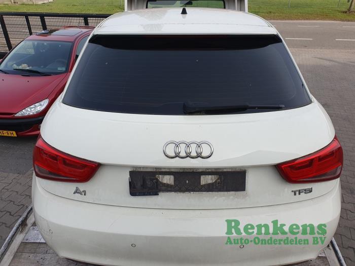 Audi A1 1.4 TFSI 16V 122 Sloopvoertuig (2011, Wit)