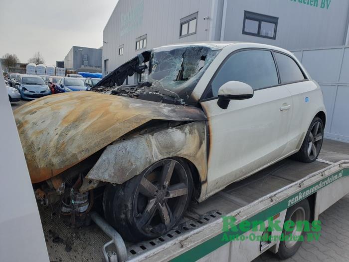 Audi A1 1.4 TFSI 16V 122 Sloopvoertuig (2011, Wit)