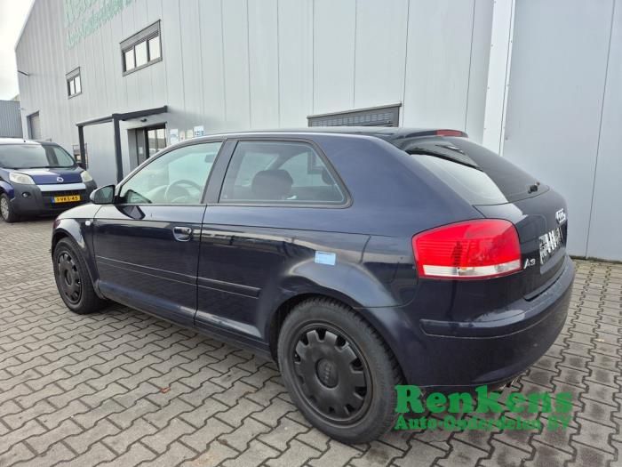Audi A3 2.0 16V FSI Sloopvoertuig (2003, Blauw)