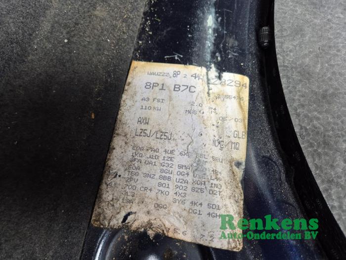 Audi A3 2.0 16V FSI Sloopvoertuig (2003, Blauw)