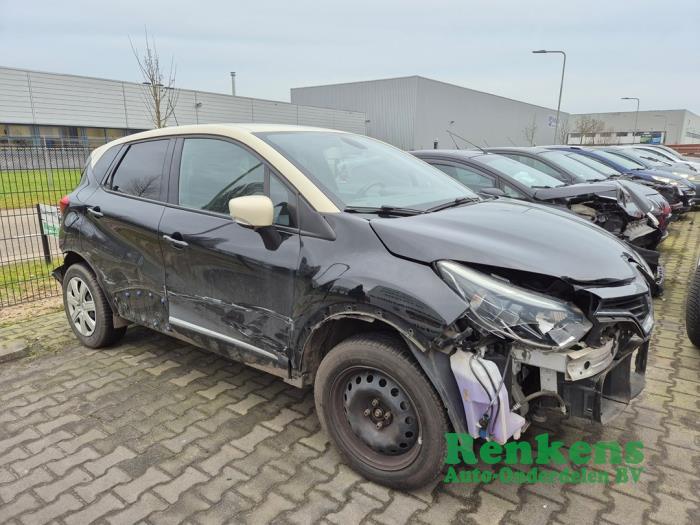 Renault Captur 1.2 TCE 16V EDC Sloopvoertuig (2016, Zwart)