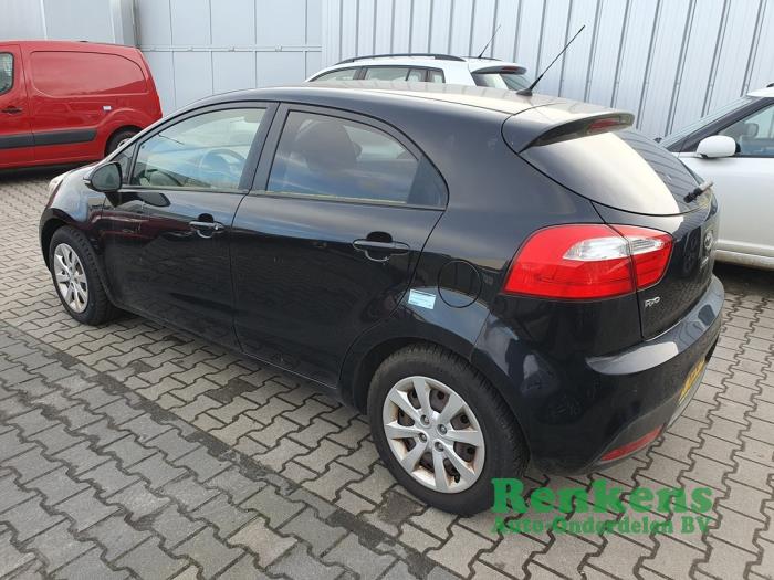 Kia Rio III 1.1 CRDi VGT 12V Sloopvoertuig (2012, Zwart)