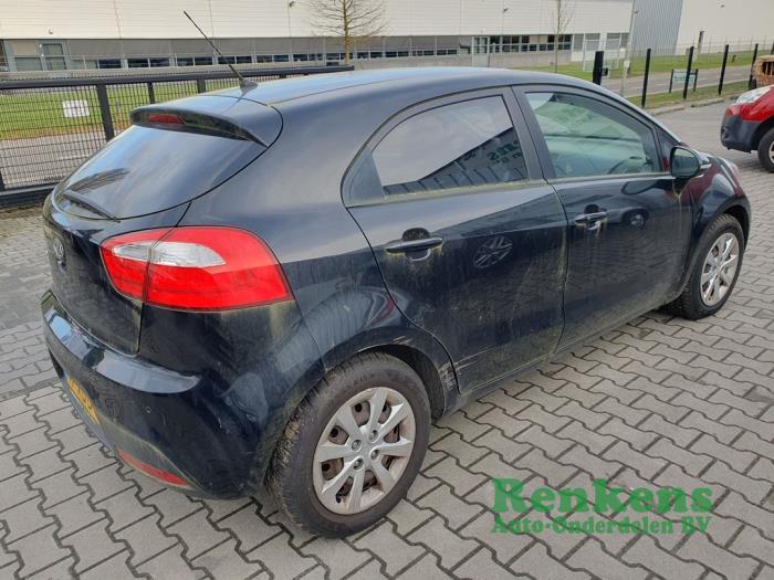 Kia Rio III 1.1 CRDi VGT 12V Sloopvoertuig (2012, Zwart)