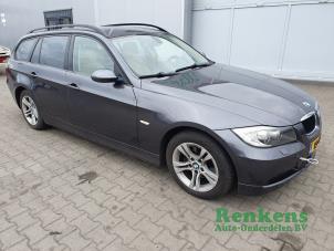 BMW 3 serie Touring 318i 16V  (Schade)