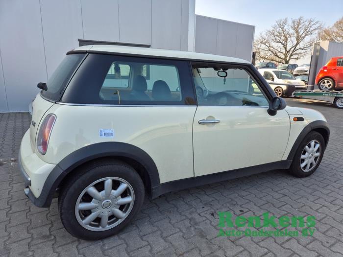 Mini Mini One/Cooper 1.6 16V One Sloopvoertuig (2004, Wit)
