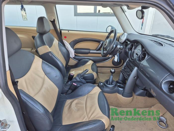 Mini Mini One/Cooper 1.6 16V One Sloopvoertuig (2004, Wit)