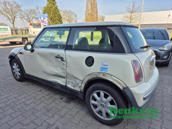 Mini Mini One/Cooper 1.6 16V One Sloopvoertuig (2004, Wit)