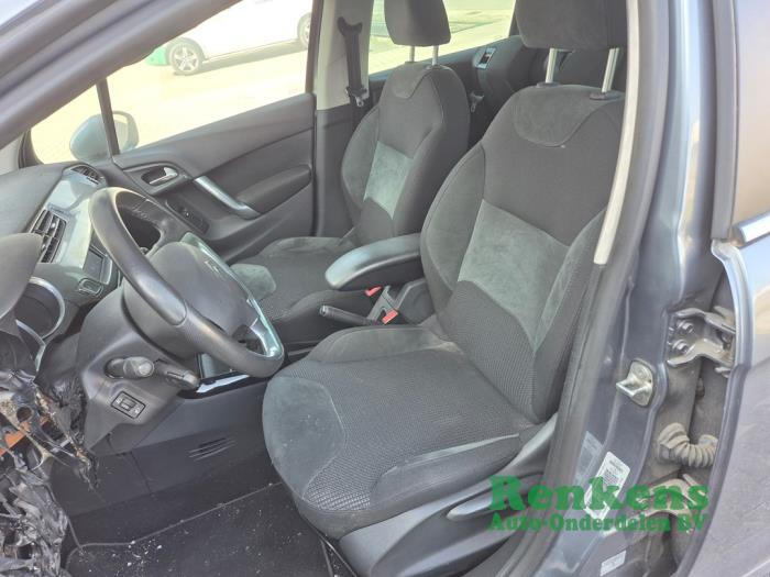 Citroen C3 1.6 16V VTi 120 Sloopvoertuig (2015, Grijs)