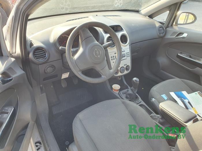 Opel Corsa D 1.0 Sloopvoertuig (2009, Zilver)