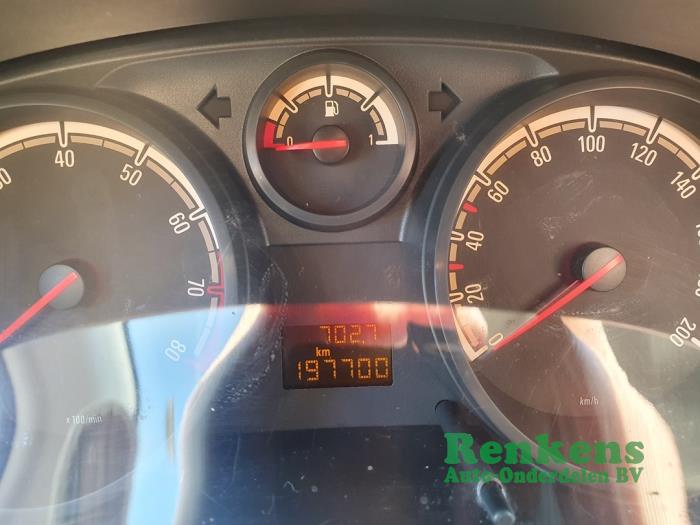 Opel Corsa D 1.0 Sloopvoertuig (2009, Zilver)