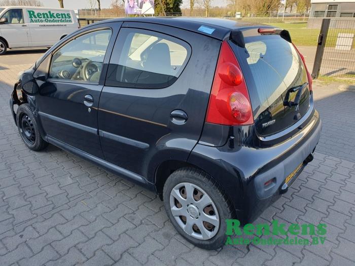 Peugeot 107 1.0 12V Sloopvoertuig (2011, Zwart)