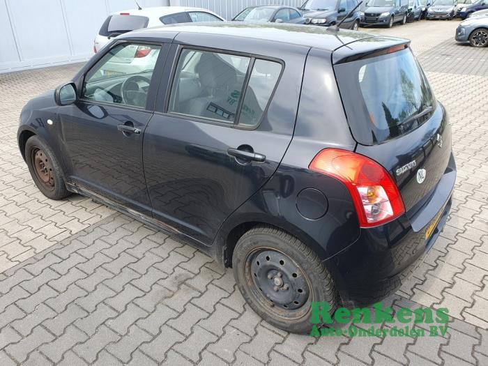 Suzuki Swift 1.3 VVT 16V Sloopvoertuig (2008, Zwart)