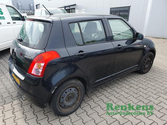 Suzuki Swift 1.3 VVT 16V Sloopvoertuig (2008, Zwart)