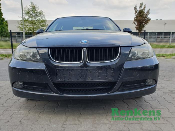 BMW 3 serie 318i 16V Sloopvoertuig (2007, Zwart)