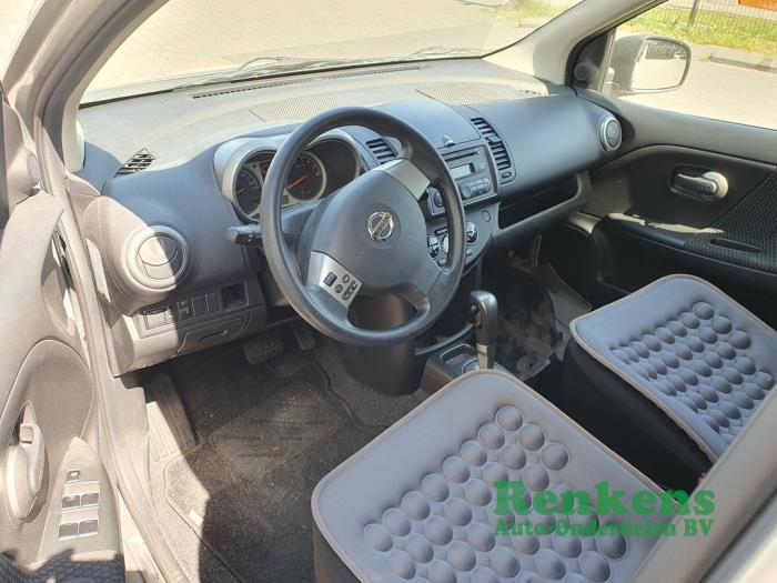Nissan Note 1.6 16V Sloopvoertuig (2006, Zilvergrijs)