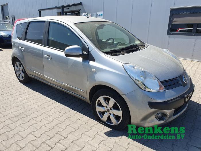 Nissan Note 1.6 16V Sloopvoertuig (2006, Zilvergrijs)