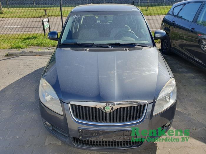 Skoda Fabia II 1.4i 16V Sloopvoertuig (2008, Grijs)