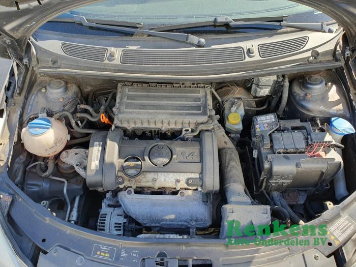 Skoda Fabia II 1.4i 16V Sloopvoertuig (2008, Grijs)