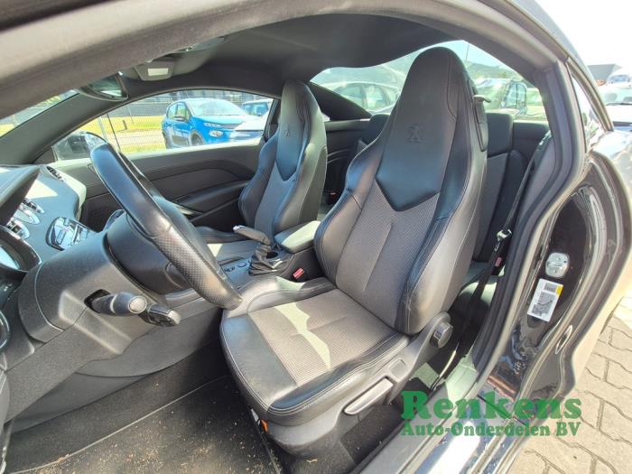 Peugeot RCZ 1.6 16V THP Sloopvoertuig (2013, Zwart)