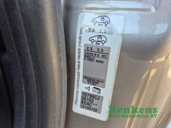 Peugeot 407 3.0 V6 24V VVT Sloopvoertuig (2006, Bruin)