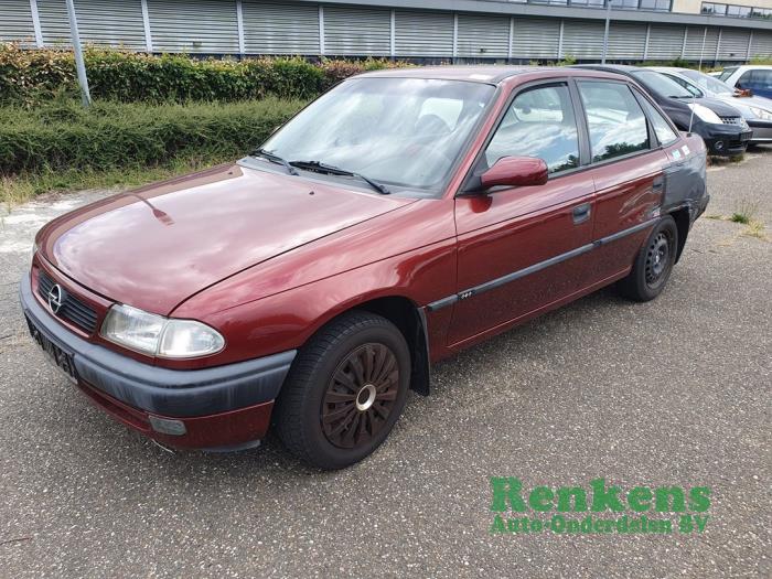 Opel Astra F 1.6i Sloopvoertuig (1996, Rood)