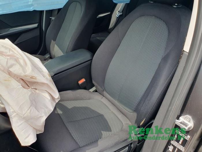 BMW 1 serie 118i 1.5 TwinPower 12V Sloopvoertuig (2021, Grijs)