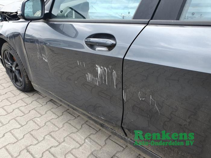 BMW 1 serie 118i 1.5 TwinPower 12V Sloopvoertuig (2021, Grijs)