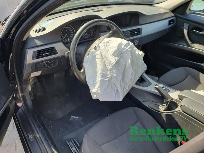 BMW 3 serie 325d 24V Sloopvoertuig (2007, Zwart)