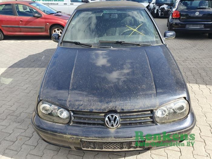 Volkswagen Golf III Cabrio 1.6 Sloopvoertuig (2000, Blauw)