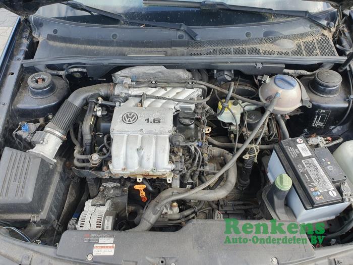 Volkswagen Golf III Cabrio 1.6 Sloopvoertuig (2000, Blauw)