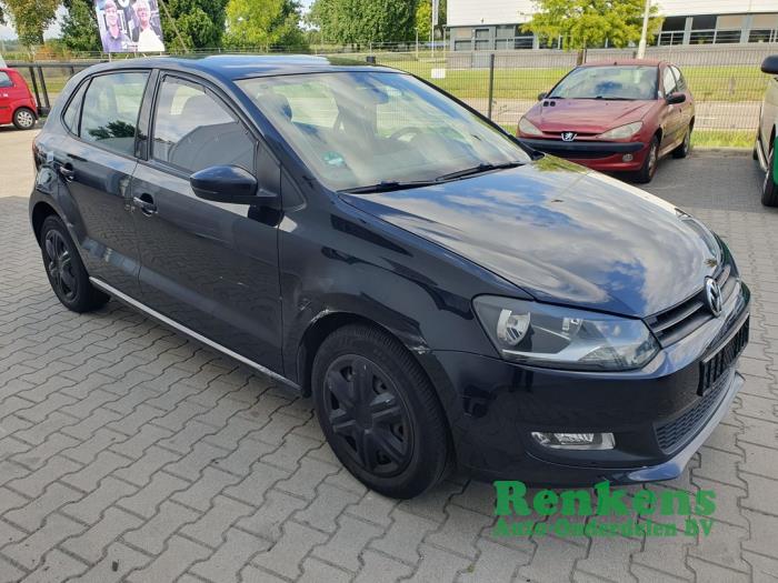 Volkswagen Polo V 1.2 12V BlueMotion Technology Sloopvoertuig (2010, Zwart)