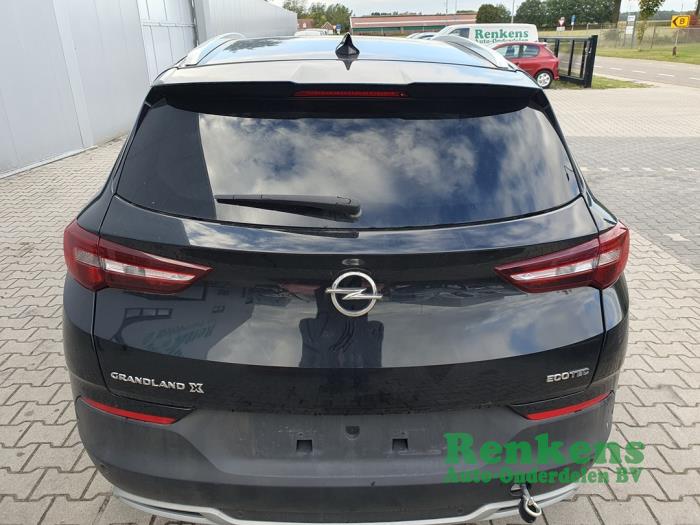 Opel Grandland 1.2 Turbo 12V Sloopvoertuig (2020, Zwart)