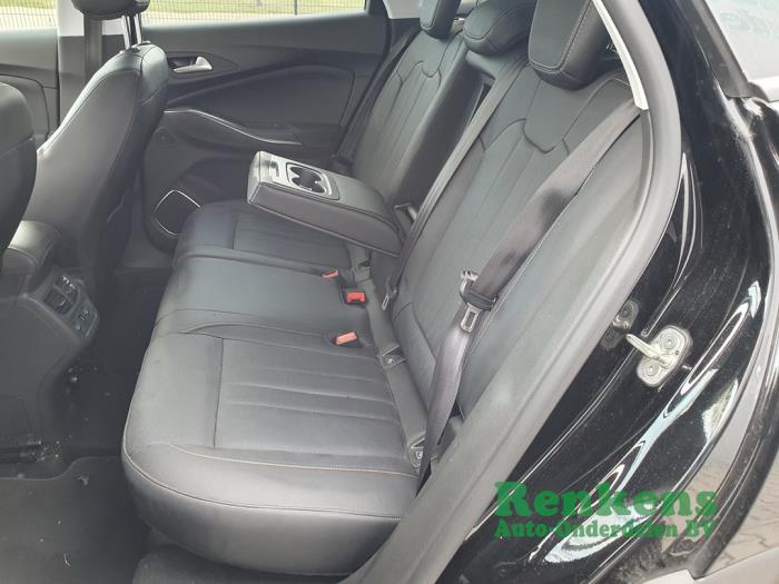 Opel Grandland 1.2 Turbo 12V Sloopvoertuig (2020, Zwart)