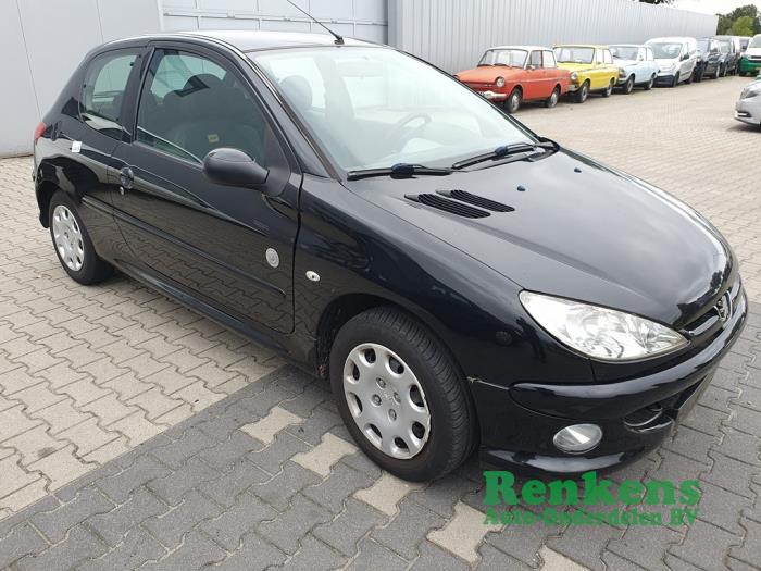 Peugeot 206 1.4 XR,XS,XT,Gentry Sloopvoertuig (2008, Zwart)