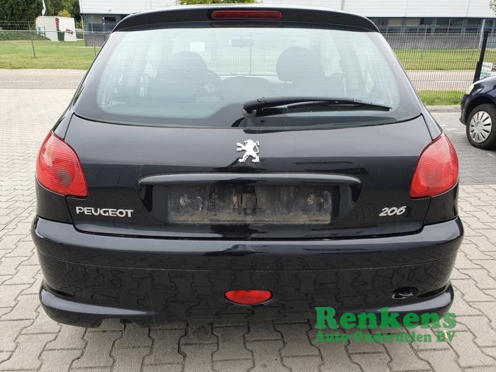 Peugeot 206 1.4 XR,XS,XT,Gentry Sloopvoertuig (2008, Zwart)
