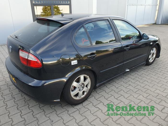 Seat Leon 1.8 20V Turbo Sloopvoertuig (2005, Zwart)